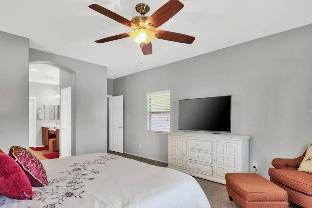 Holiday home Stylish & Modern Home Near Downtown Gilbert!